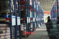 金鴿YZT5070TXS清洗掃路車用的慶鈴4KH1-TC發(fā)動機(jī)的配件及大修