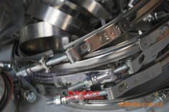 哈齒XP5092GXE吸糞車用的一汽CA6DE3-16E3發(fā)動(dòng)機(jī)的配件及修理