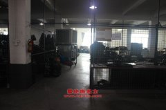 迅力LZQ5313GFLB粉粒物料運輸車用的濰柴WP10.270N發動機的保養及配件