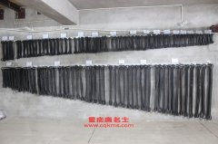 雙機(jī)AY5311GFLAX4A1粉粒物料運(yùn)輸車用的康明斯ISLe340 30發(fā)動機(jī)的保養(yǎng)及配件