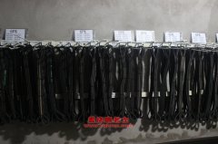 東風(fēng)EQ5310CCQLZ3G倉(cāng)柵運(yùn)輸車(chē)用的玉柴YC6A260-30發(fā)動(dòng)機(jī)的配件及大修