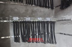 神狐HLQ5310XXYL廂式運輸車用的玉柴YC6A260-33發動機的配件及大修