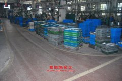 長征CZ5311CCY3倉柵式運輸車用的玉柴YC6L290-33發(fā)動機的配件及大修