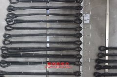 運王YWQ5200CXY倉柵式運輸車用的康明斯B190 33發(fā)動機的配件及維修