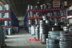 南駿CNJ1020RD28輕型載貨汽車用的揚動Y480ZL發(fā)動機的配件及保養(yǎng)