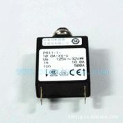 豪沃ZZ1037D301PD5多用途貨車用的五十鈴JE493ZLQ4CB發(fā)動機的大修及配件