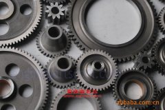 金鷹GFD5312XXYP蓬式運(yùn)輸車用的康明斯ISDe245 30發(fā)動(dòng)機(jī)的配件及大修