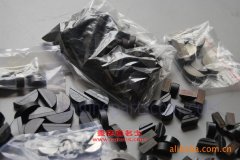 廣和GR5250TPB平板運輸車用的杭州發動機WD615.329發動機的保養及配件