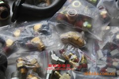 安源PK6890A豪華旅游客車用的玉柴YC6A240-20發動機的保養及配件