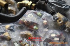 路神汽車ZLS3250SX1自卸車用的濰柴WD615.50發動機的配件及修理