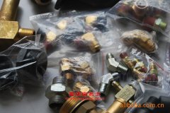 龍帝SLA5250ZWX污泥自卸車用的上柴6C260發(fā)動機的配件及修理