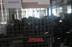 福田BJ3255DLPJB-11平板自卸汽車用的濰柴WP10.300E40發(fā)動(dòng)機(jī)的配件及修理