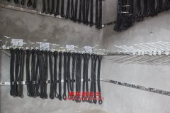 金卡DFV3250G自卸汽車用的康明斯L340 30發動機的保養及配件