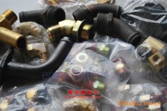 廣通GTQ6123G3大型豪華旅游客車用的杭州發動機WD615.44發動機的配件及維修